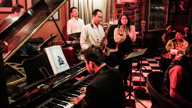Binh Minh Jazz Club Hanoi