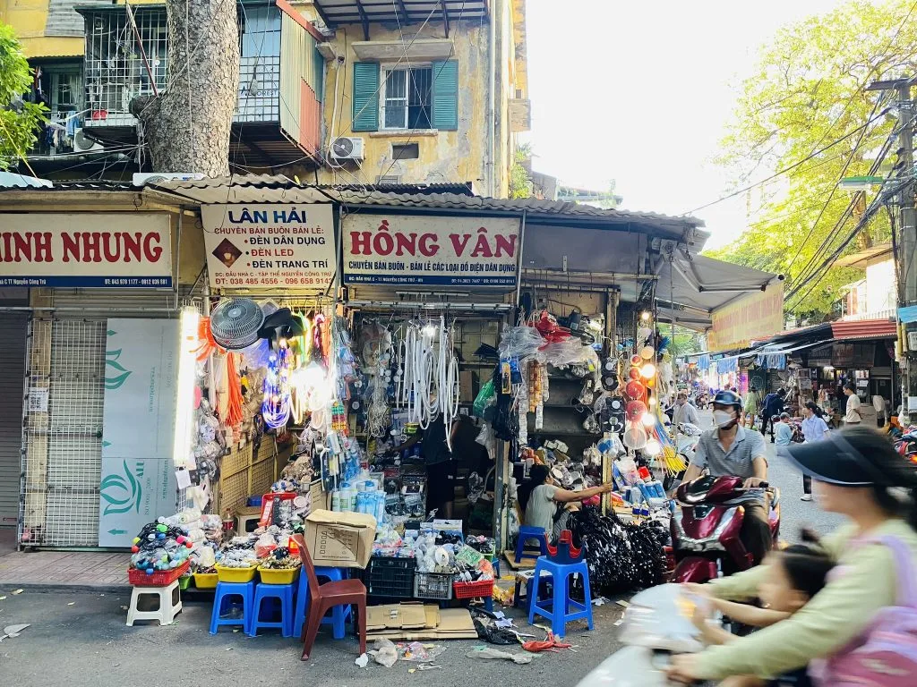 Cho Gioi Market Area