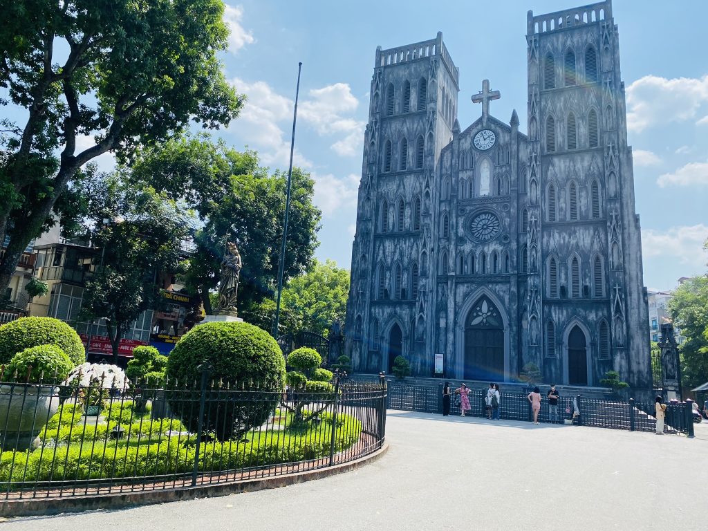 St. Joseph Cathedral of Hanoi - Blog of OneTrip with Local