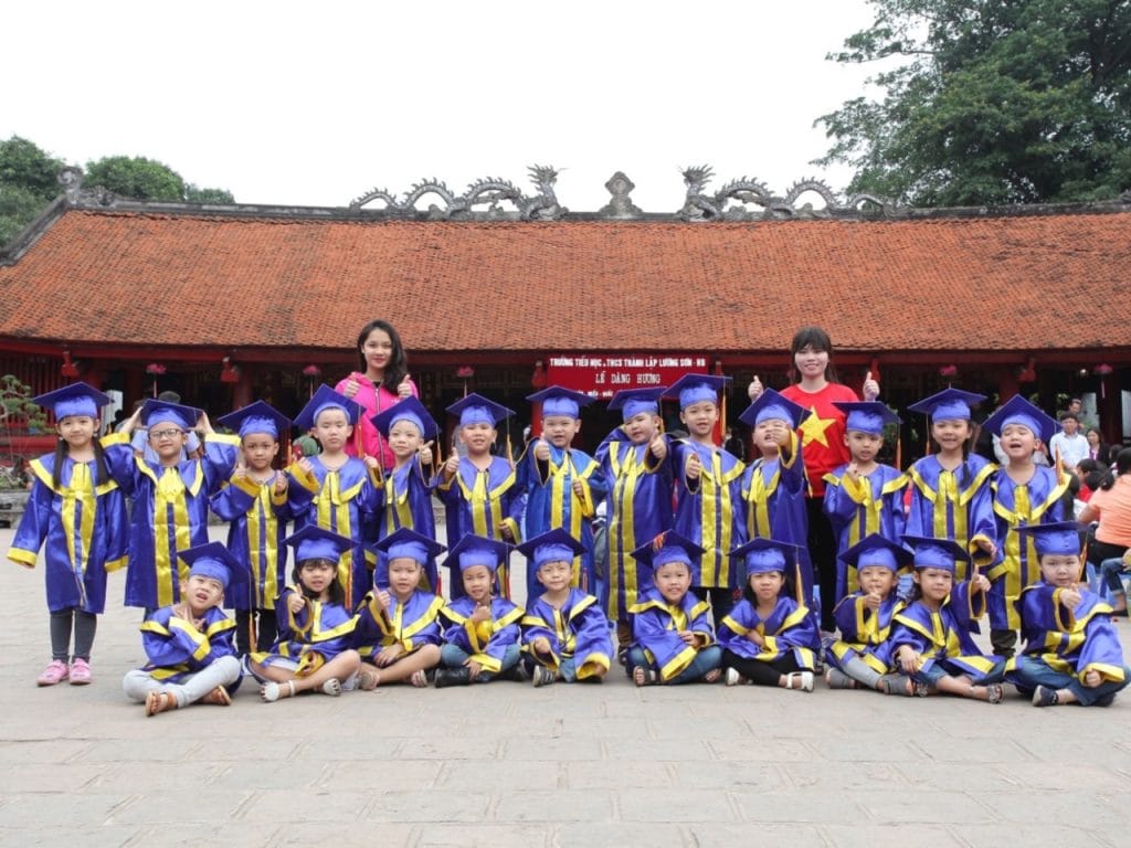 2 2560 Large