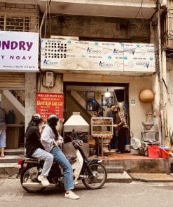 Banh ran The Hidden Hanoi Old Quarter Experience
