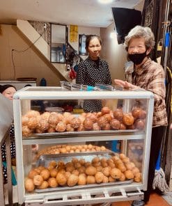 local doughnuts Eat Like A Local- Hanoi Street Food & Hidden Path