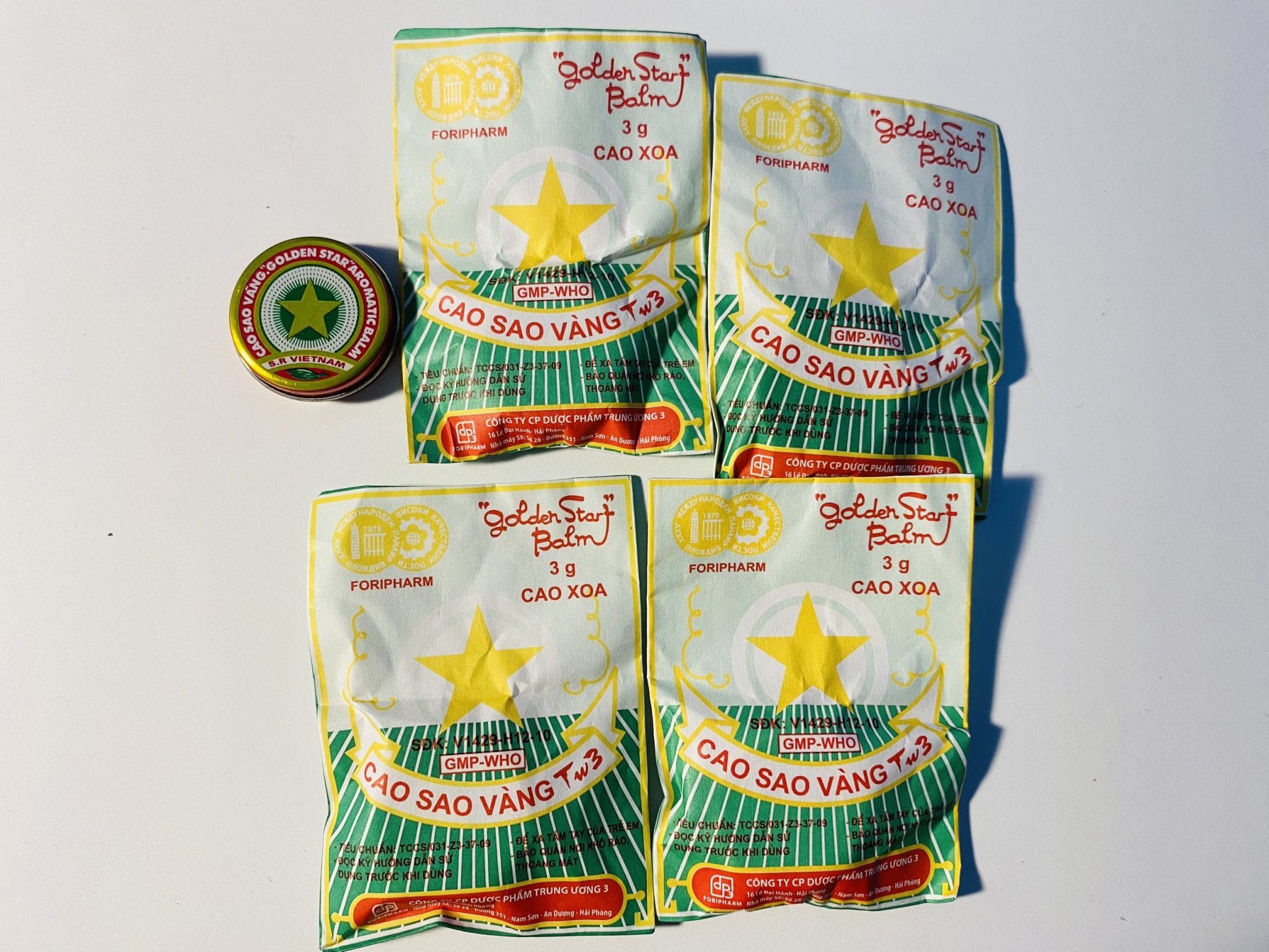 Golden Star Balm (Cao Sao Vang) with Local