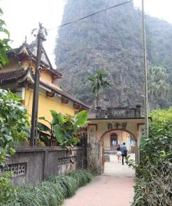 Ninh Binh Train Tour with Boat Ride and Lunch 16 ninh binh IMG 2630 2560 rotated Ninh Binh Train Tour with Boat Ride and Lunch