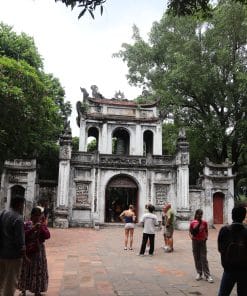 hanoi temple of literature hoa lo prison guided tour12 Hanoi: Temple of Literature & Hoa Lo Prison Guided Tour