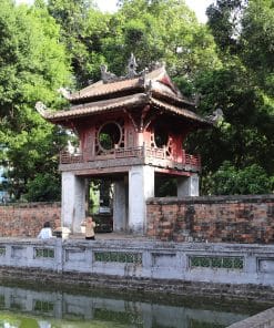 hanoi temple of literature hoa lo prison guided tour19 Hanoi: Temple of Literature & Hoa Lo Prison Guided Tour