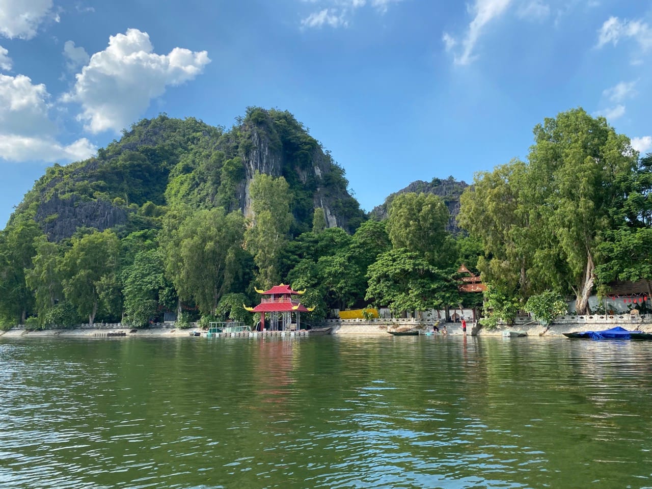 2aobor3qnmqjabfqmousingyyq0uiz5dcq16ov5u5 Large OneTrip Experience in Hanoi